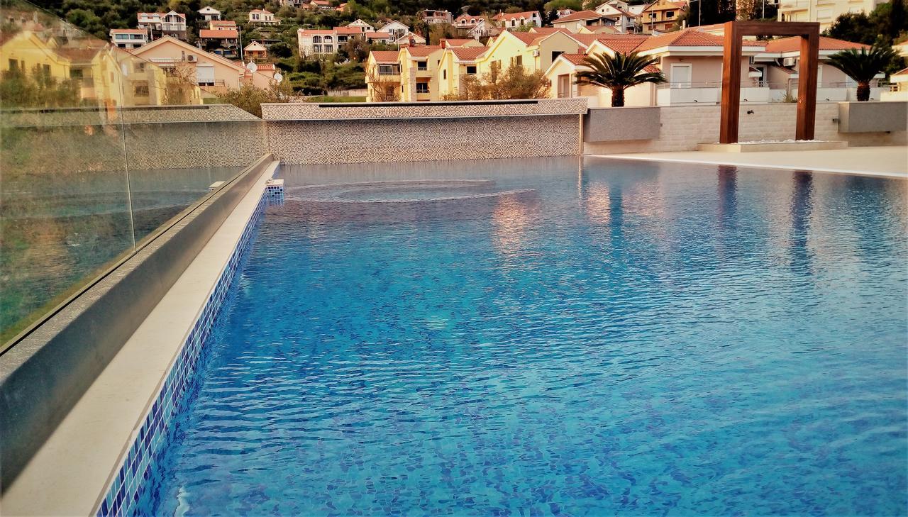 Apartment Sun Village Goran Herceg Novi Ngoại thất bức ảnh