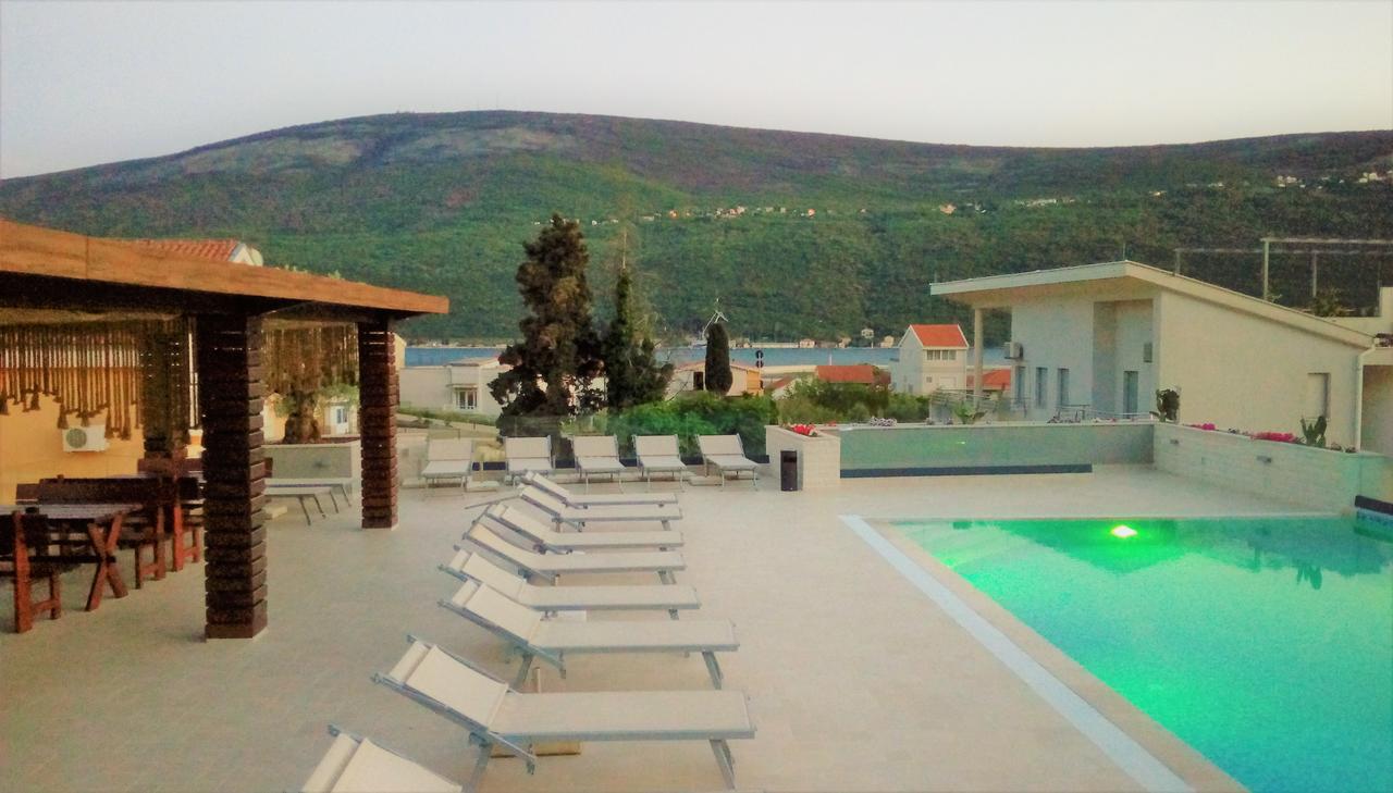 Apartment Sun Village Goran Herceg Novi Ngoại thất bức ảnh