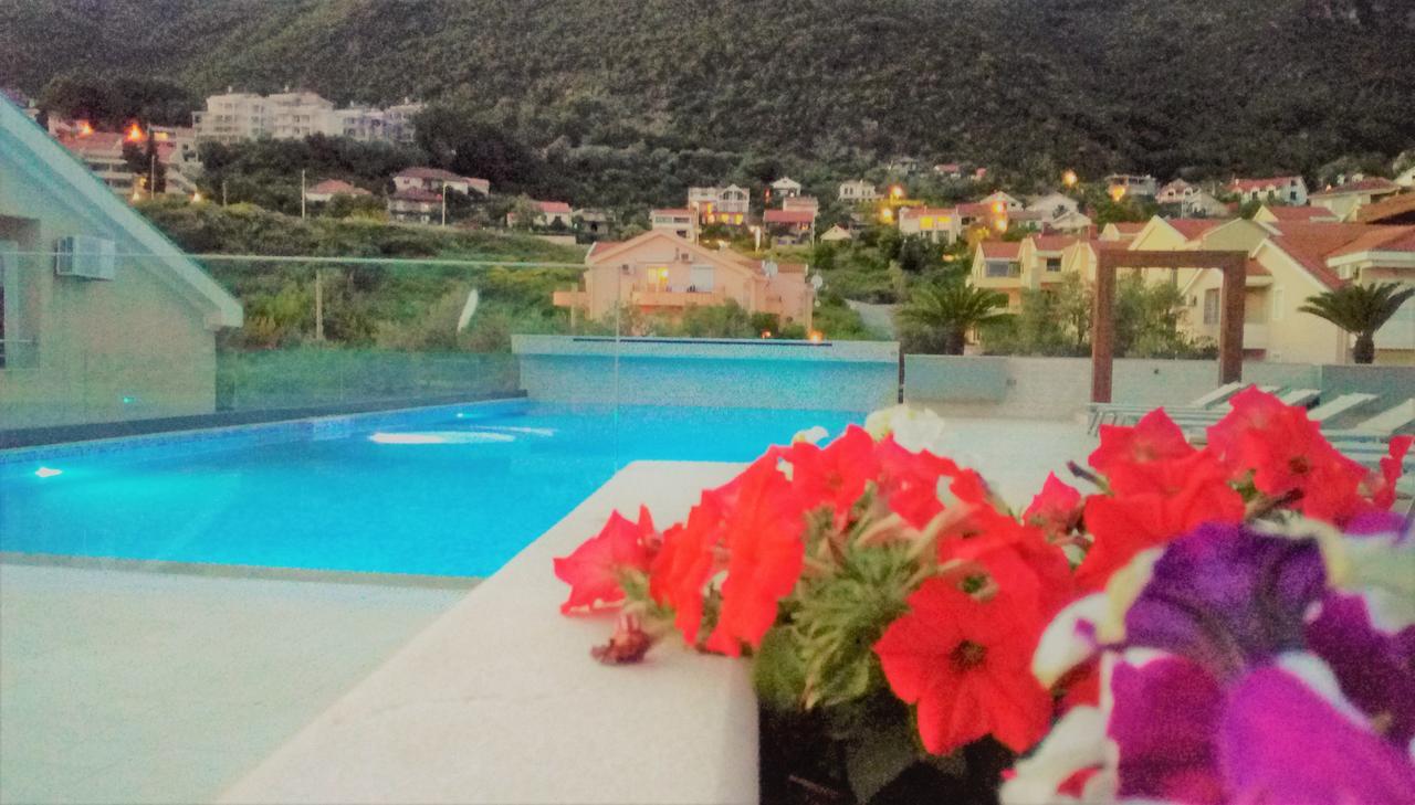 Apartment Sun Village Goran Herceg Novi Ngoại thất bức ảnh