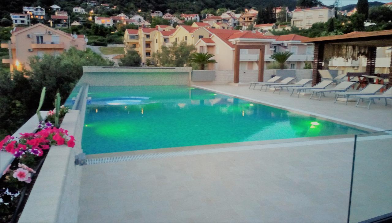Apartment Sun Village Goran Herceg Novi Ngoại thất bức ảnh