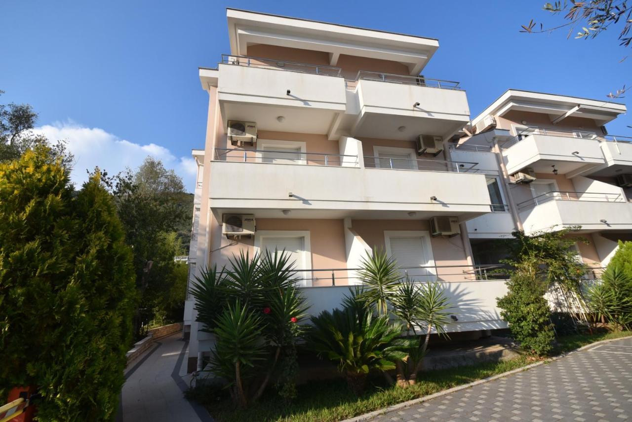 Apartment Sun Village Goran Herceg Novi Ngoại thất bức ảnh